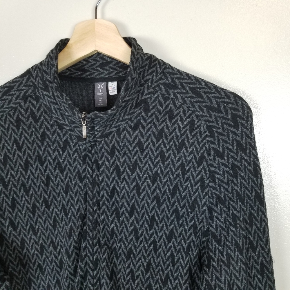 IBEX 100% Merino Wool Full Zip Sweater Shell US L - Picture 2 of 7